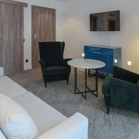 Mir 4* Zlatibor