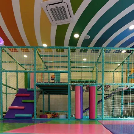 Mir Hotel 4*