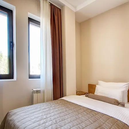 Mir Hotel 4*