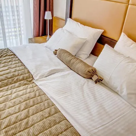 Mir 4* Zlatibor